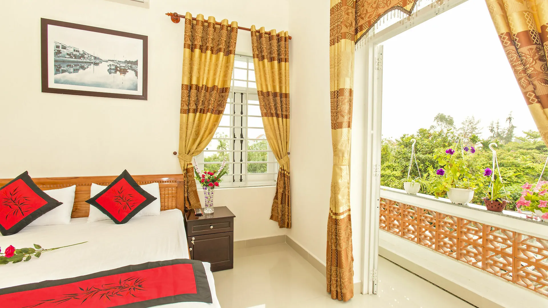 הוי אן Hoa Thien Homestay